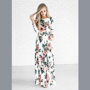 Jessakae Classic Rose Maxi Dress Modest Pockets Ivory Pink Floral Size Small